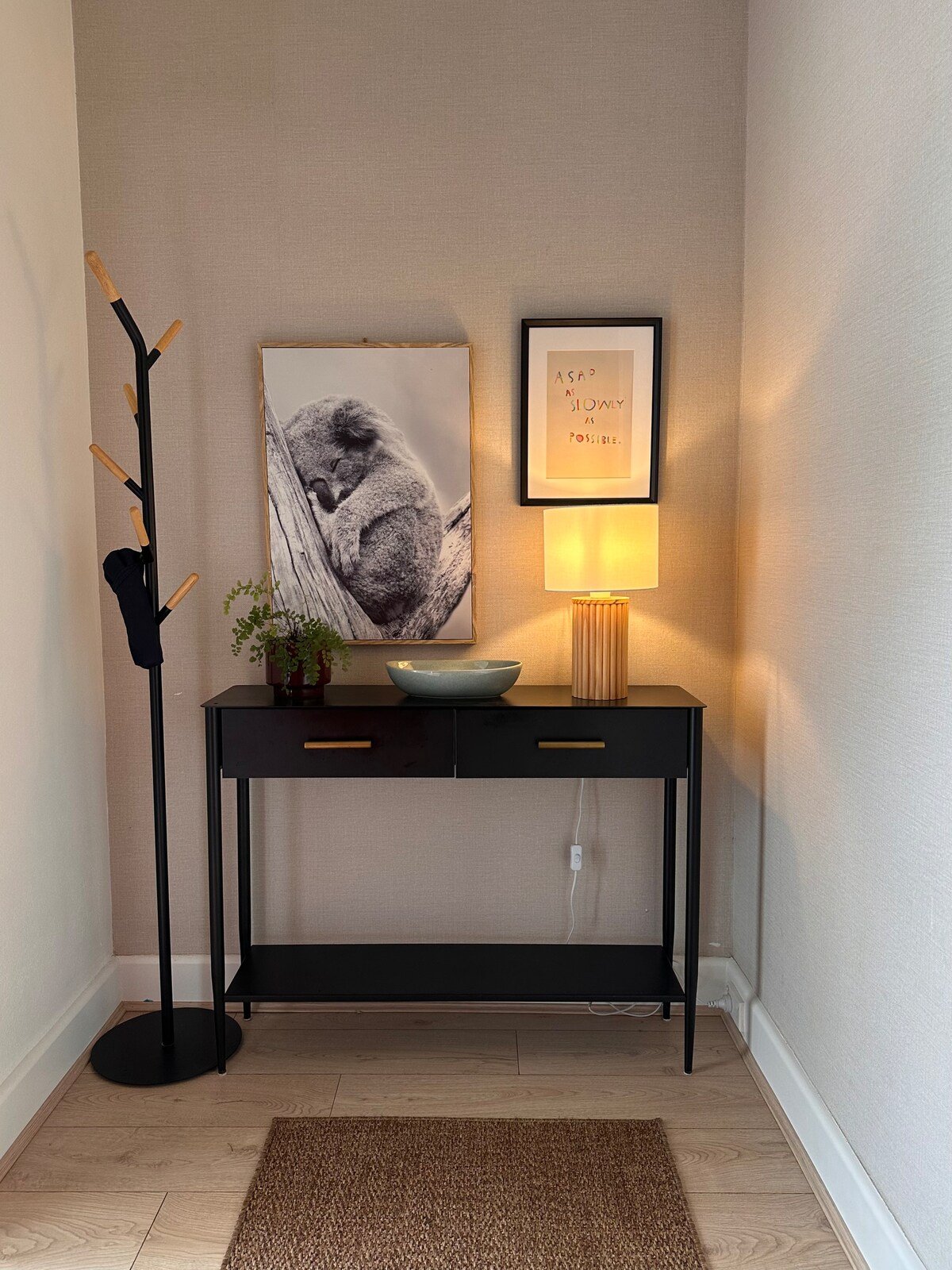 Private entry nook with console and coat rack